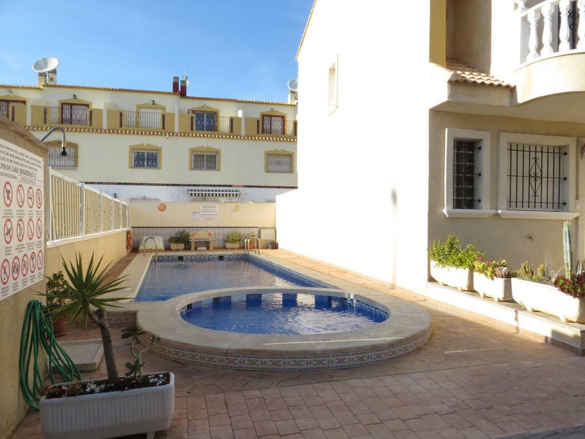 Casa Para Descanso Dehesa de Campoamor  Екстериор снимка